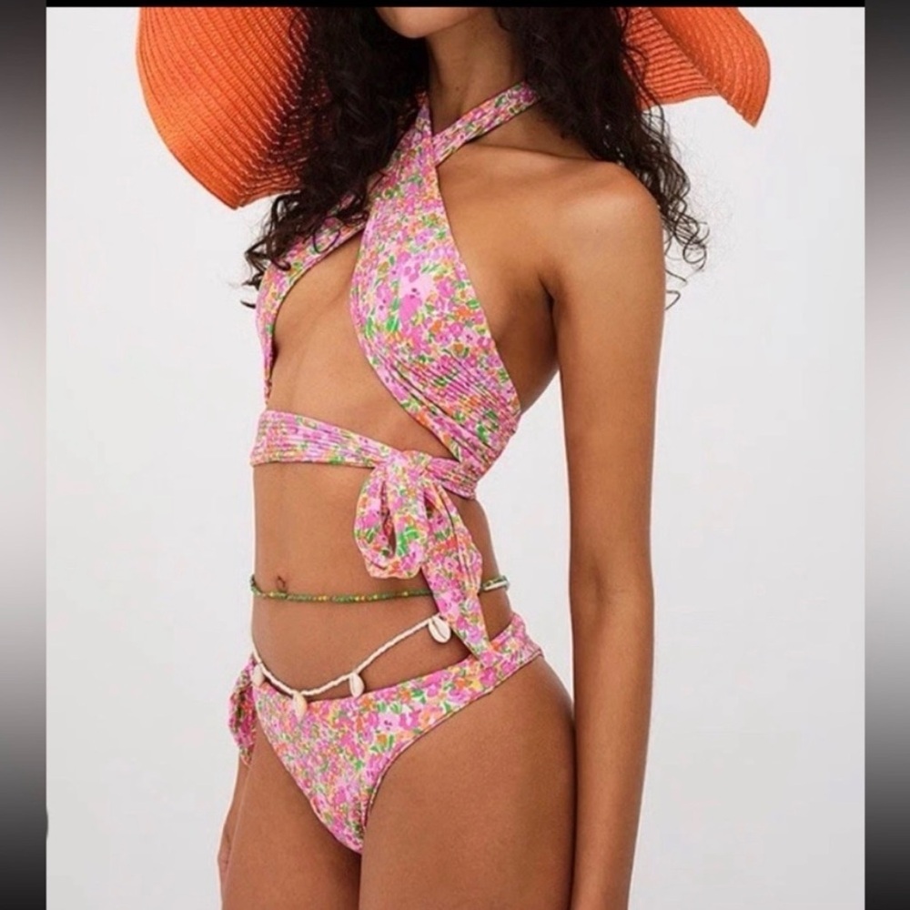 For Love and Lemons Swimsuit - Picture 4 of 6
